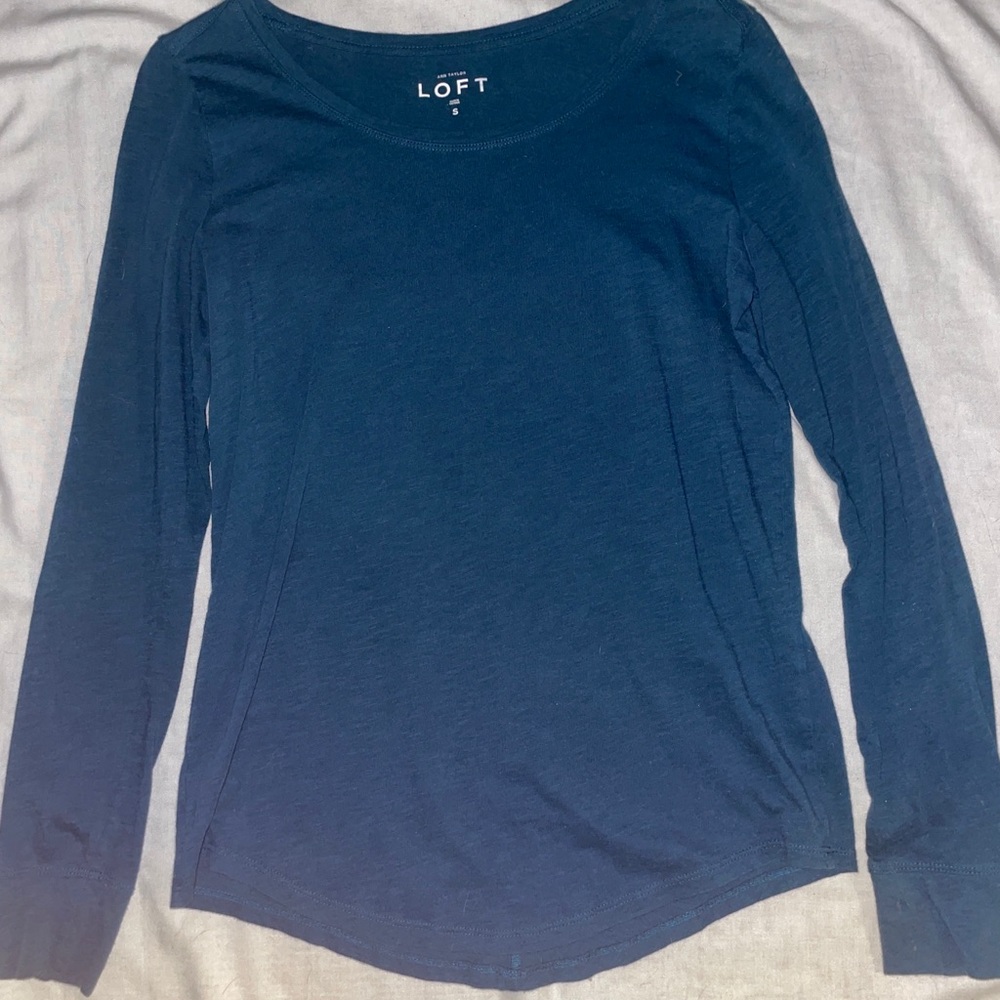 Loft Ann Taylor Blue Long Sleeve Tee Shirt
